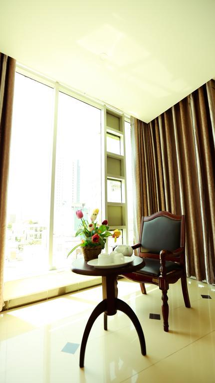 Xuan Hung Hotel Danang Exterior photo