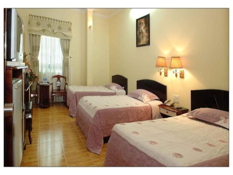 Xuan Hung Hotel Danang Exterior photo