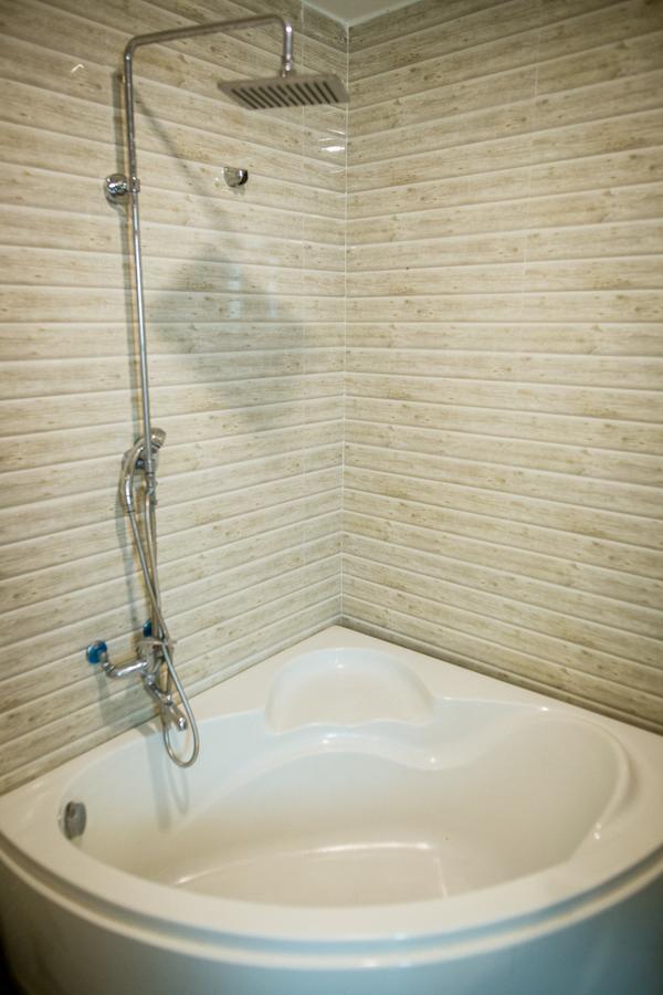 Xuan Hung Hotel Danang Exterior photo