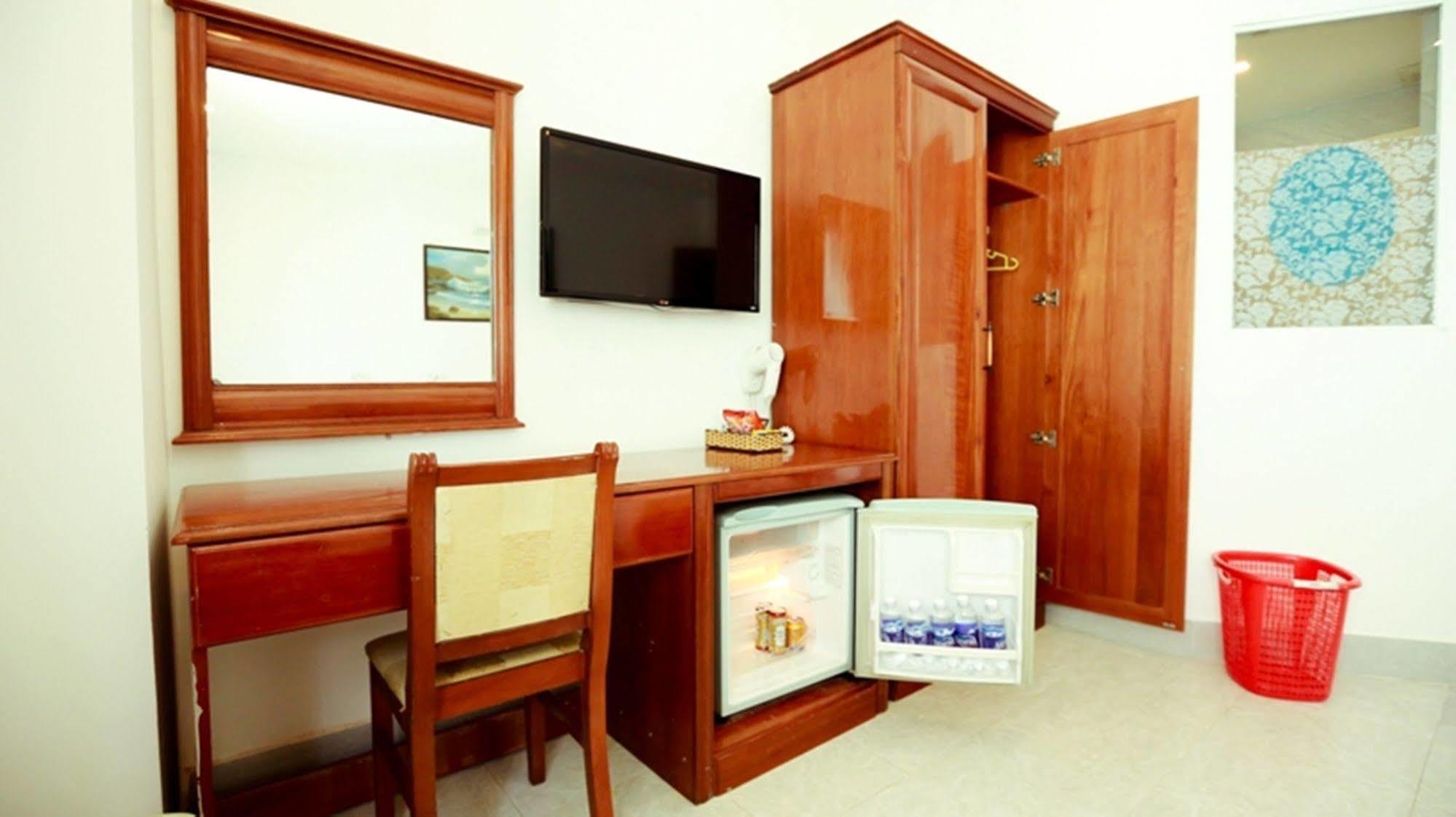 Xuan Hung Hotel Danang Exterior photo