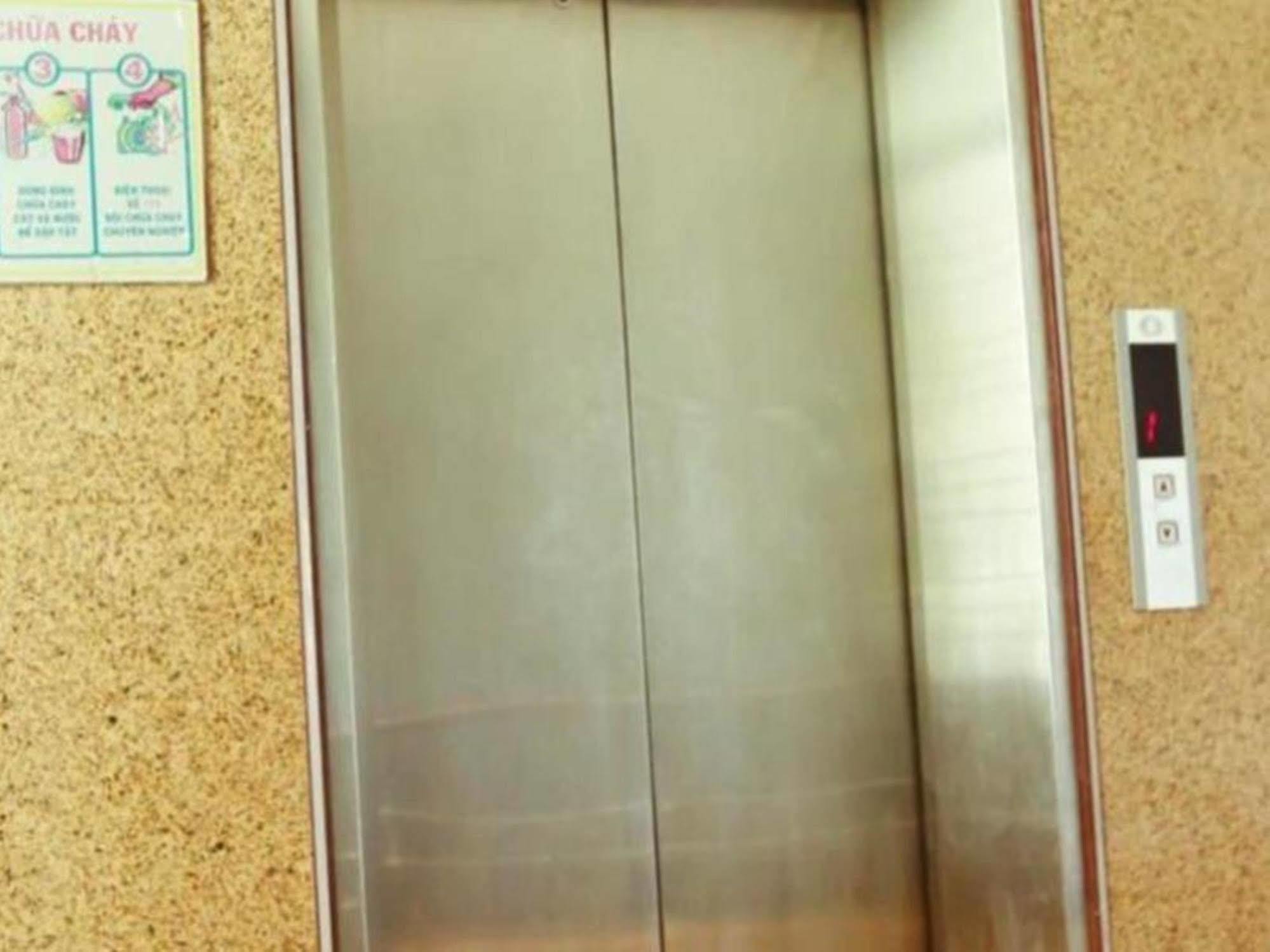 Xuan Hung Hotel Danang Exterior photo