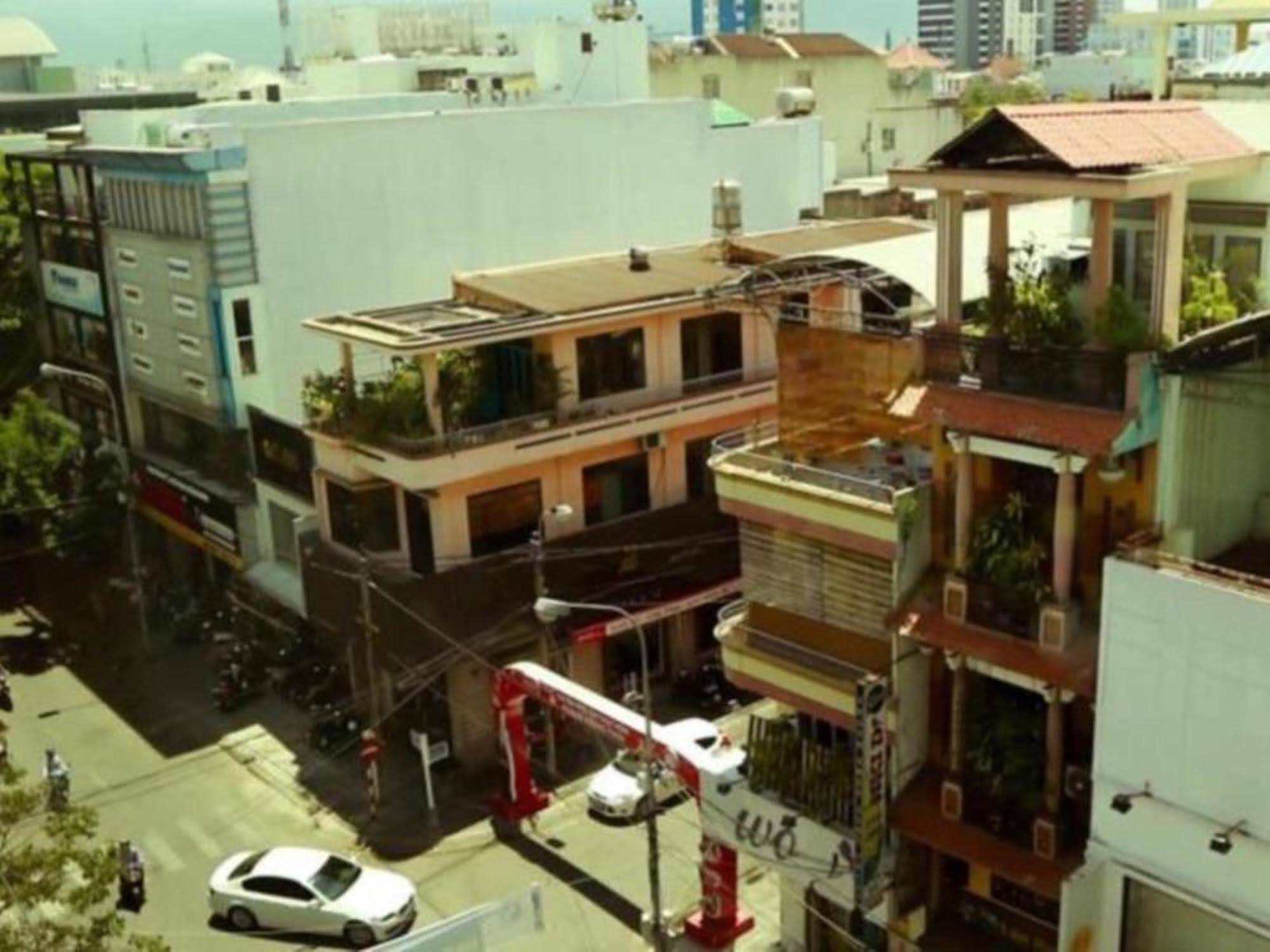 Xuan Hung Hotel Danang Exterior photo