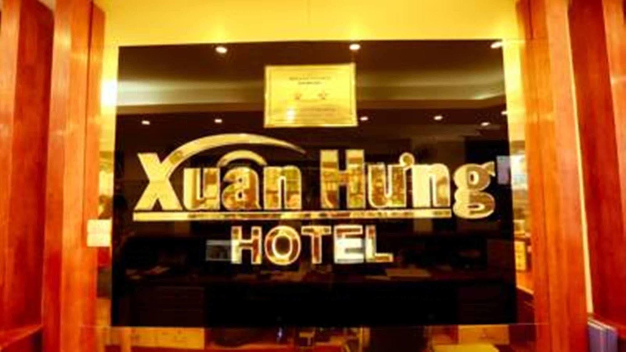 Xuan Hung Hotel Danang Exterior photo